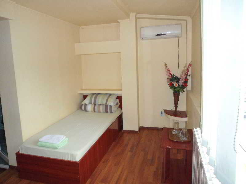 Hotel Casa Verde Prosper Bukarest Exteriör bild